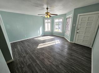 228 6th St, Oakland, CA 94607