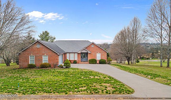 2nd image of 2411 Robin Ridge Dr