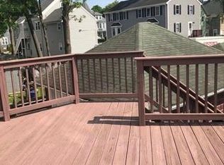 33 Robbins St #2/3, Waltham, MA 02453