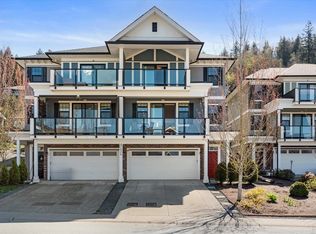 47026 Sylvan Dr #B, Chilliwack, BC V2R 0X2