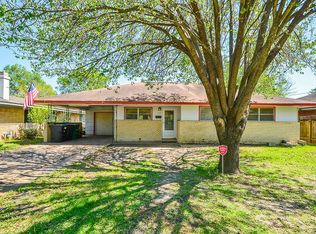 717 Redondo Dr, Houston, TX 77015