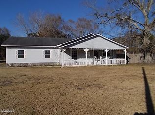 7921 Ulysses Dr, Moss Point, MS 39562