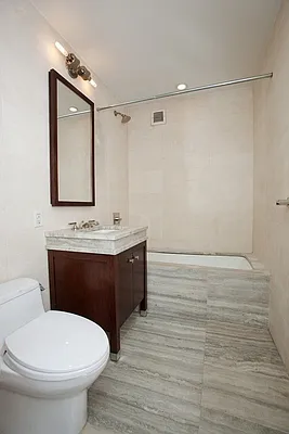 Sold by Nest Seekers International | media 27