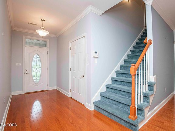 3rd image of 110 Waterston Way