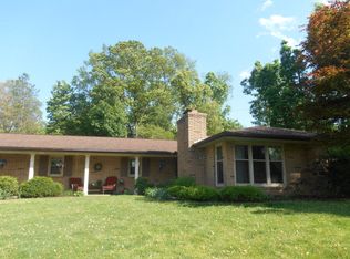 8 S Parkway Ct, Lewistown, PA 17044