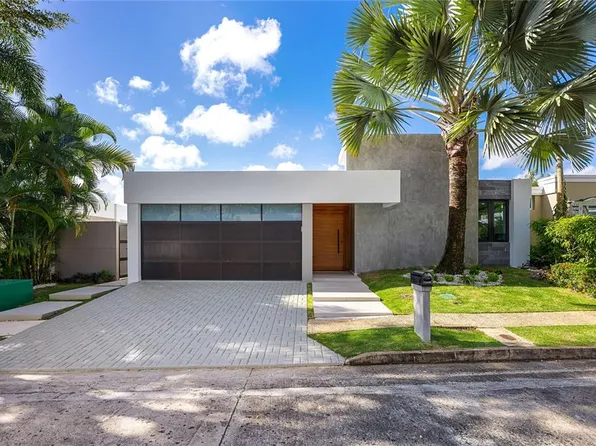 La Villa De Torrimar Rey Jorge #373, Guaynabo, PR 00969