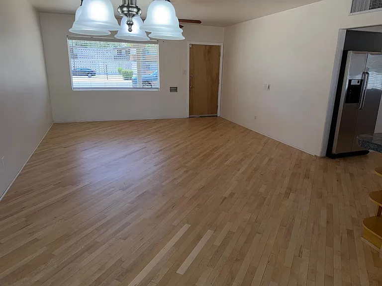 1412 E Colter St — Photo 6
