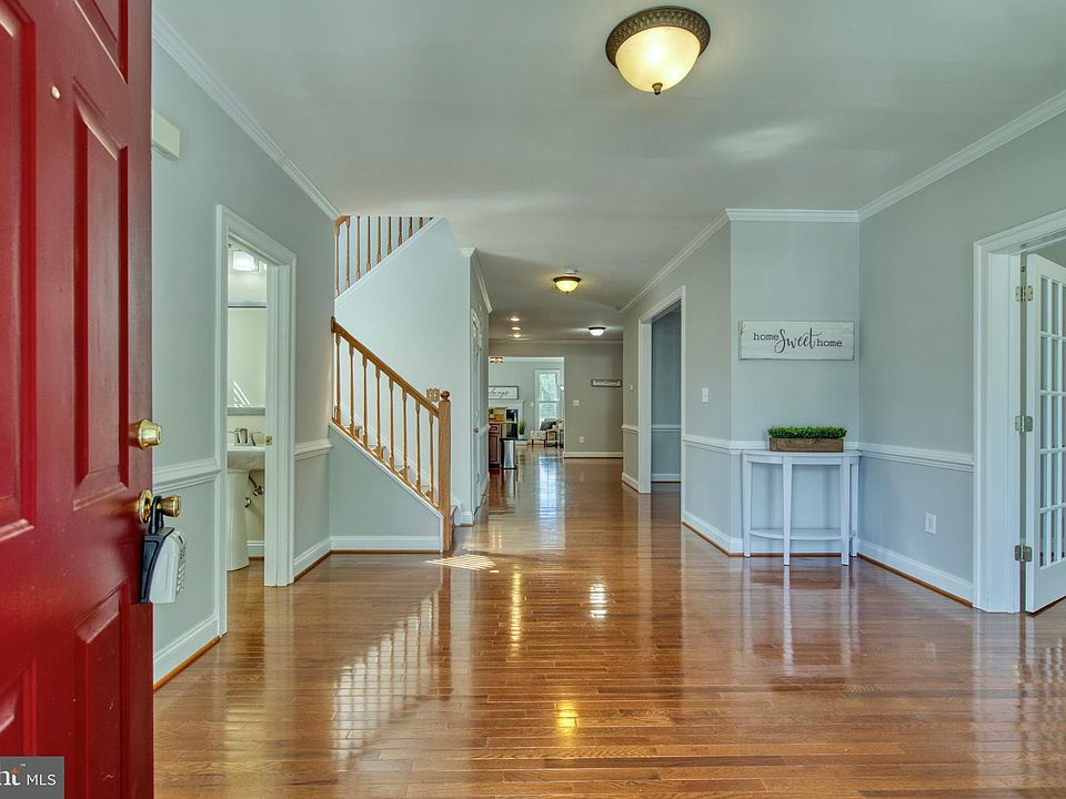 1st image of 710 Beall Ave