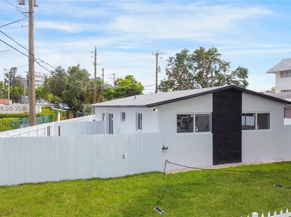 2388-2390 NE 173rd St, North Miami Beach, FL 33160