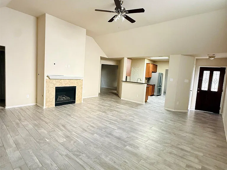 19130 Clevera Walk Ln — Photo 7