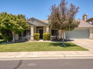 775 Sugar Pine Dr, Lathrop, CA 95330