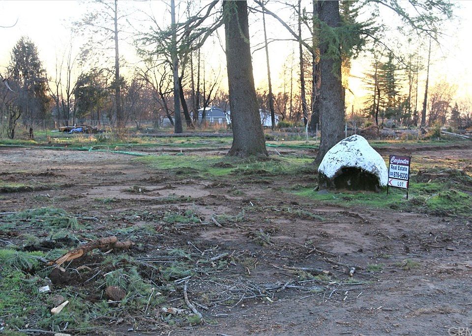 2nd image of 270 Pacific Dr