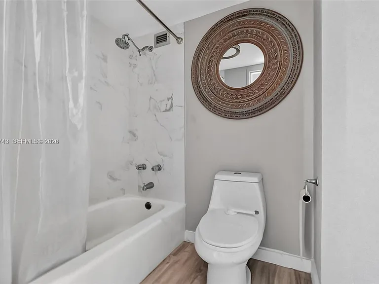 800 West Ave #533 — Photo 15