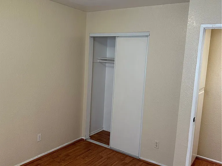 3701 Summer Ln — Photo 15