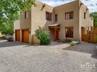 403 Apache St UNIT A, Taos, NM 87571