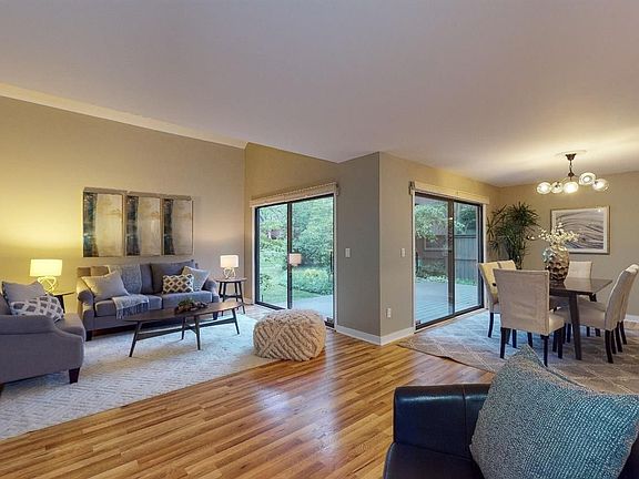 3rd image of 15 Westbury Ct