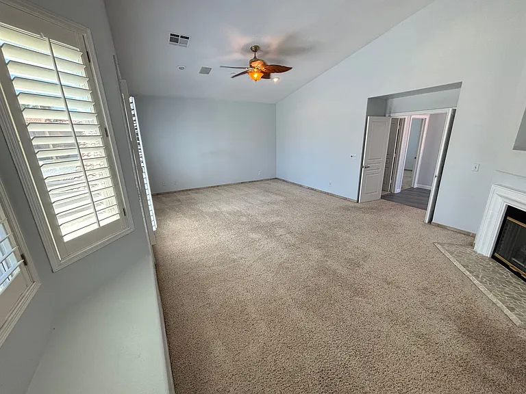 8207 Vista Colorado St — Photo 30