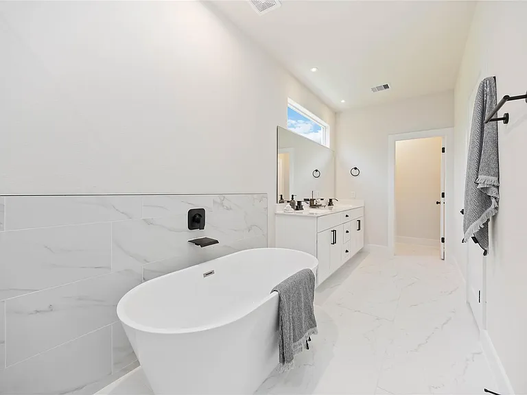 10608 Ashville Dr — Photo 38