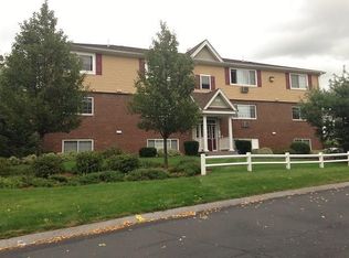 3961 Brown Ave APT 64, Manchester, NH 03103