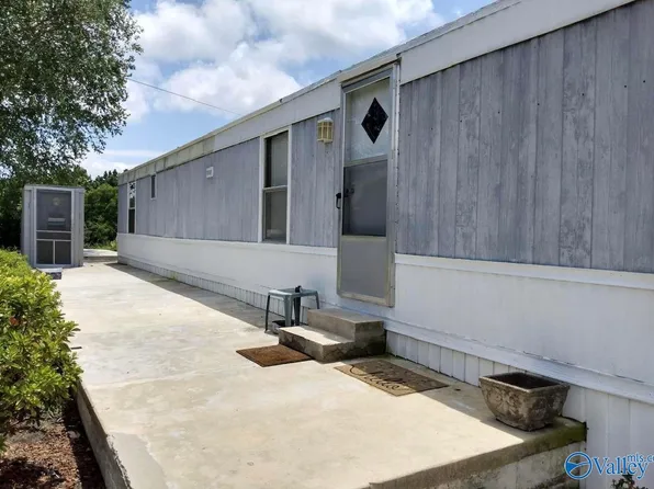 38 County Road 72, Rainsville, AL 35986