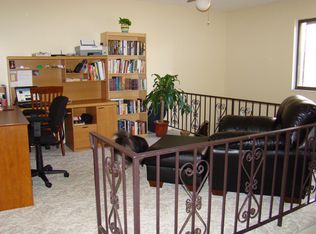 1015 N 39th St, Grand Forks, ND 58203