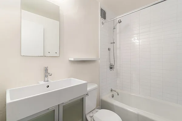 Rented by Compass | media 11