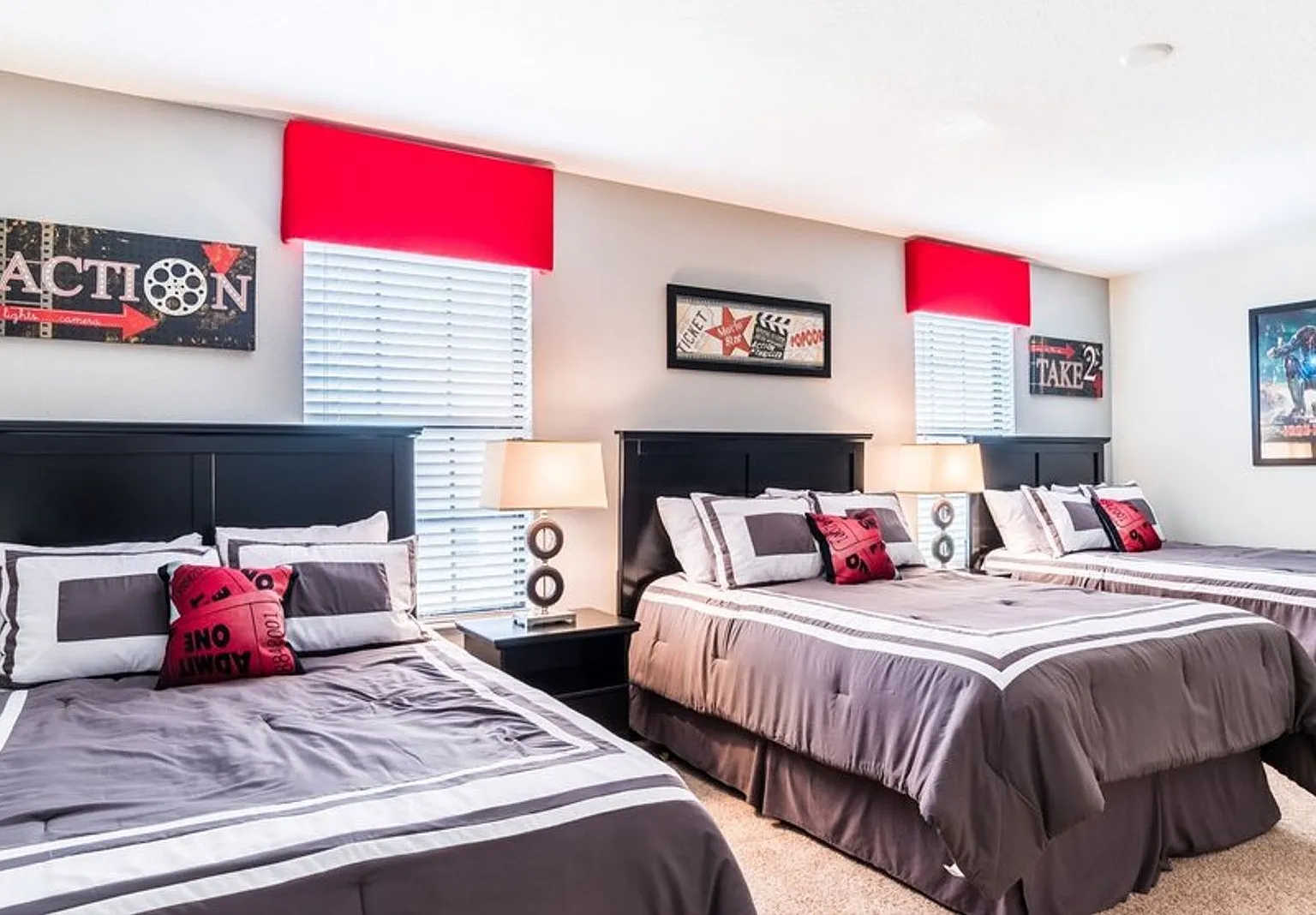 Spacious Vacation Home Close to Disney! — Photo 3