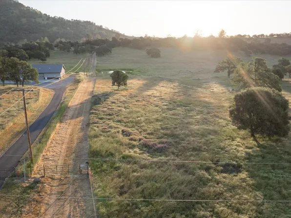 6233 Riata Way, Angels Camp, CA 95222