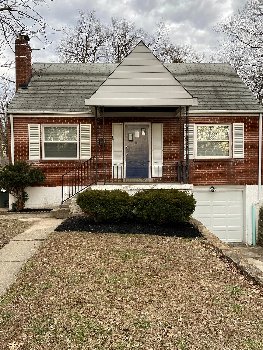 63 Eastern Ave photo 1