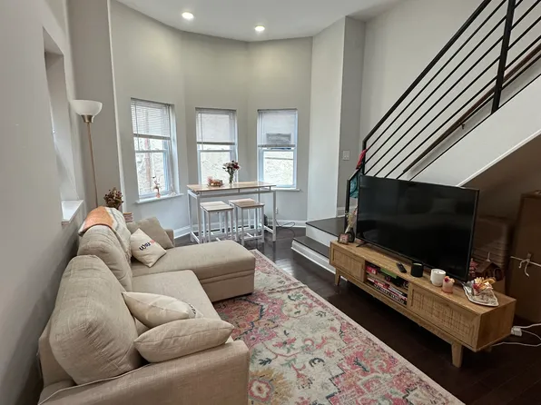 747 S 23rd St #2R, Philadelphia, PA 19146