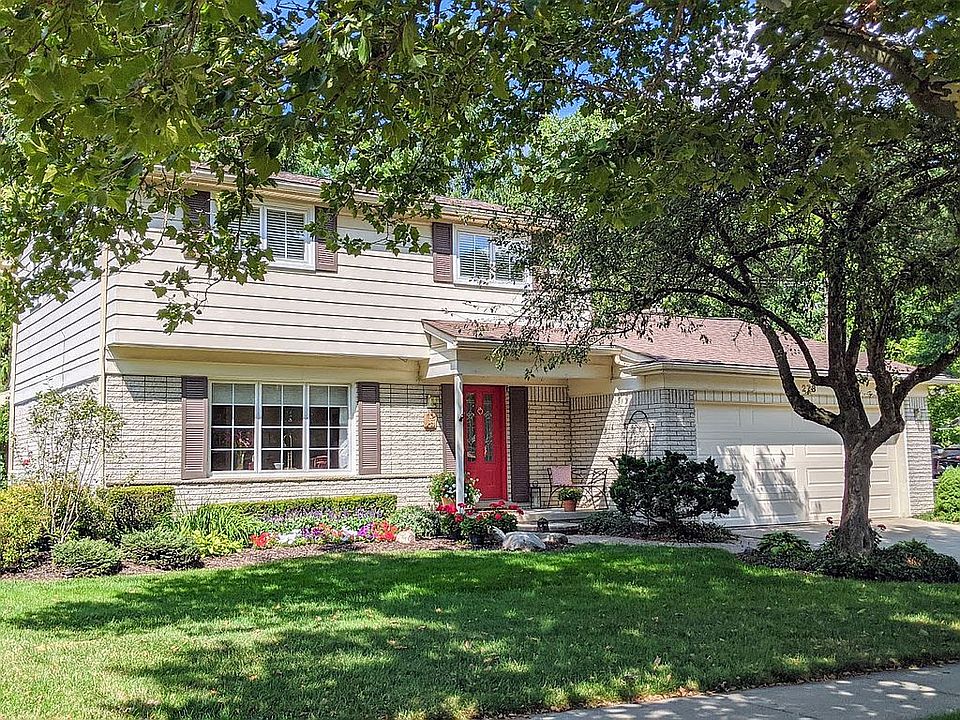 1st image of 278 Sherrie Ln
