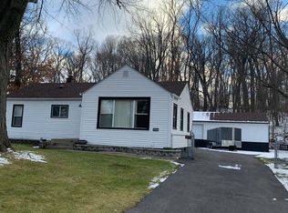 1956 W Springville Rd, La Porte, IN 46350