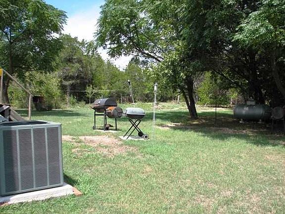 3rd image of 247 Corral Ln