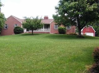 6286 Big Mount Rd, East Berlin, PA 17316