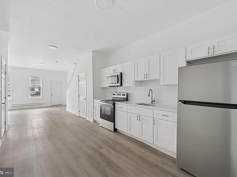4241 Mantua Ave — Photo 7