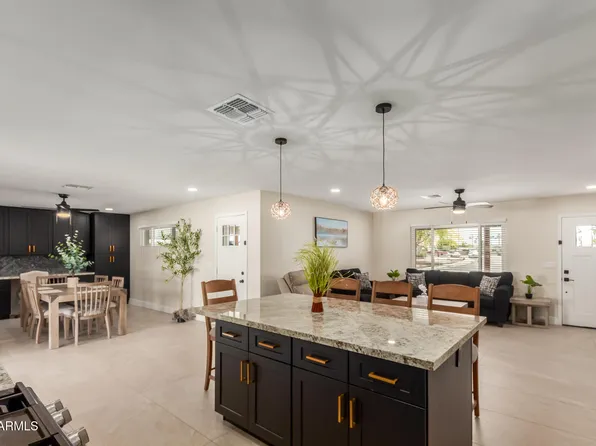 7356 E PAPAGO Drive, Scottsdale, AZ 85257