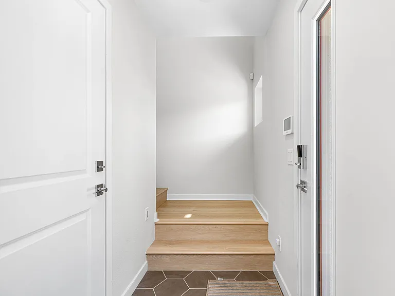 10443 Newbliss Way — Photo 22