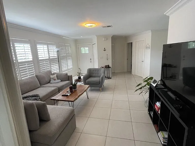 1337 Center Ln — Photo 26
