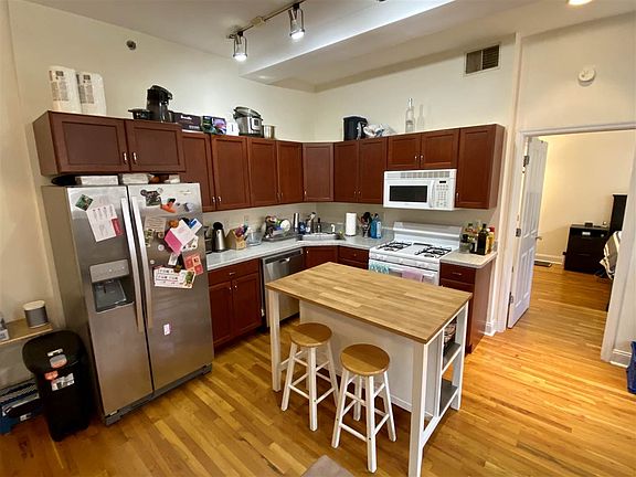 5th image of 353 Grove St APT 3D