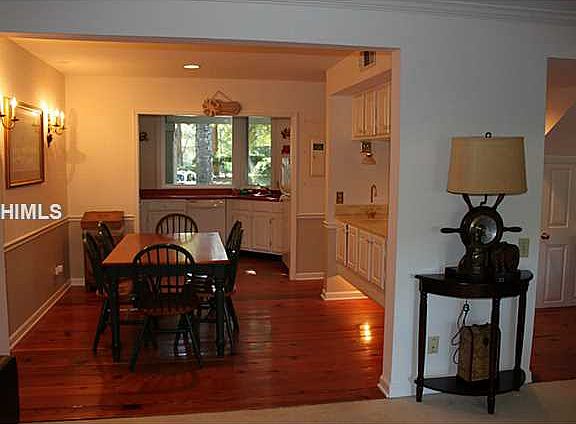 3rd image of 31 Shipyard Dr APT A4