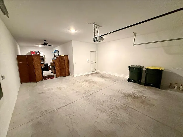 2970 Armstrong Ave — Photo 60