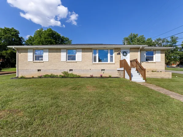 227 Bonnaridge Dr, Hermitage, TN 37076