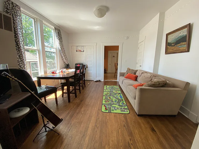 Lower unit living room