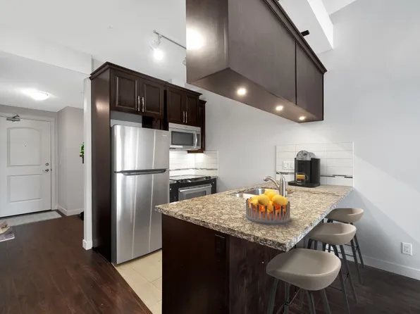 Yorkson Grove Apartments