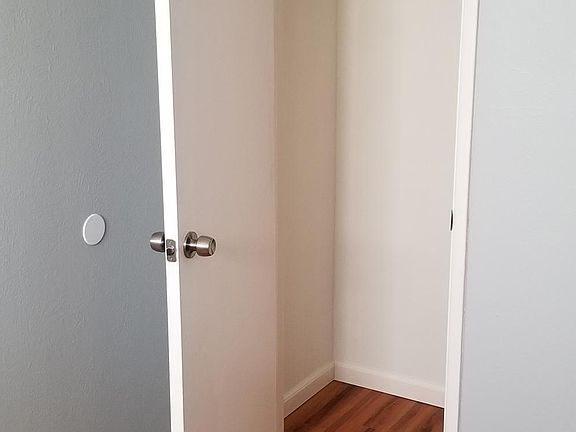 4th image of 2026 E Glenrosa Ave