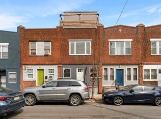 2721 Reed St, Philadelphia, PA 19146