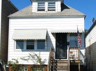 8138 S Brandon Ave, Chicago, IL 60617