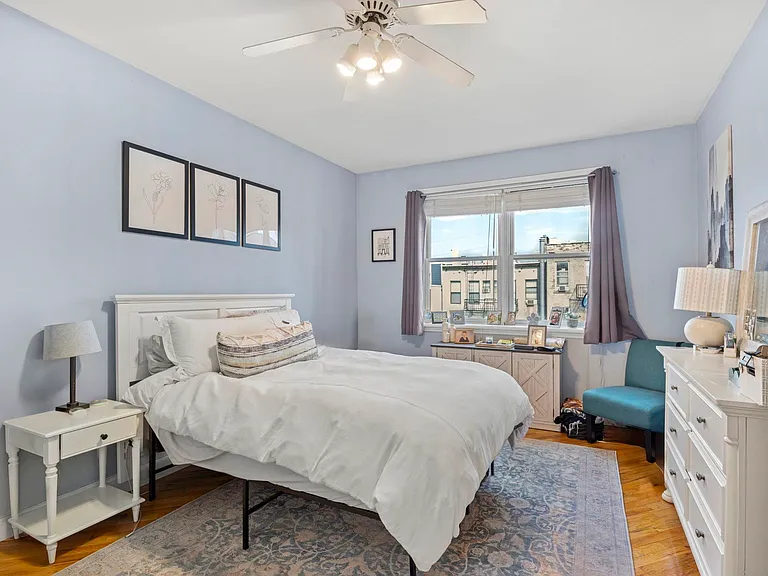 321 Monroe St #4 — Photo 9