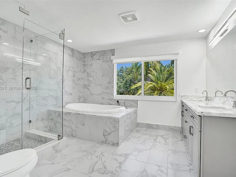 4024 Frances Dr — Photo 36