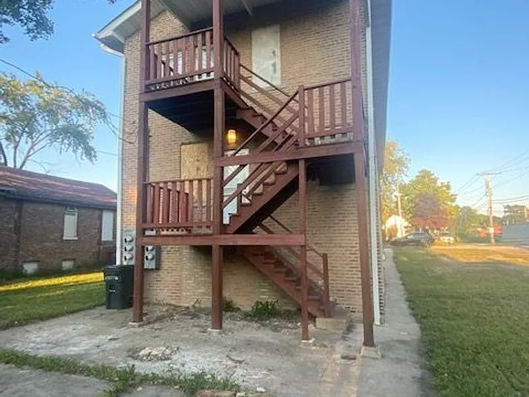 4064 Washington St #2 — Photo 4